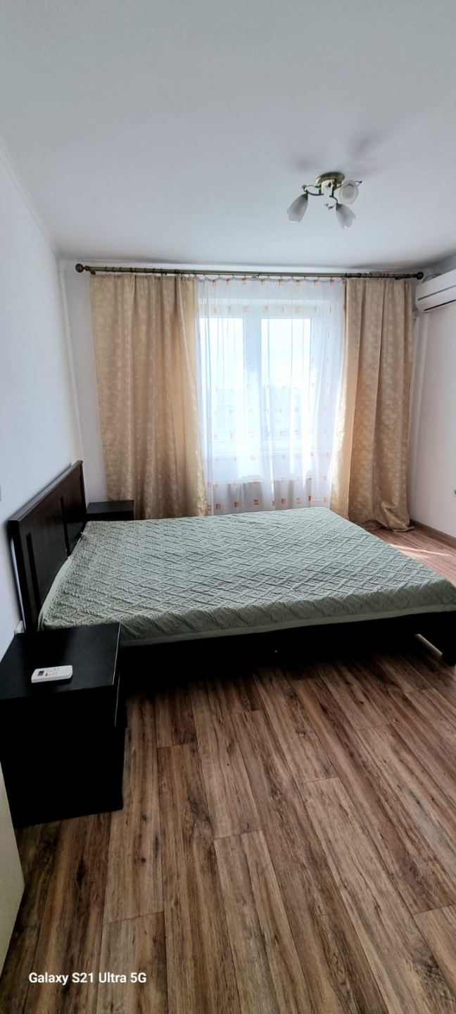  Продаётся 2-к квартира 64,8 м² в ЖК «Горгиппия Морская»
Светлая квартира с косметическим ремонтом в новом доме у моря!

1. Про квартиру:
Общая площадь 64,8 м² - оптимальный размер для комфортной жизни
Две изолированные комнаты (12 и 18 м²) - у каждого свое пространство
Просторная кухня 14 м² - идеа